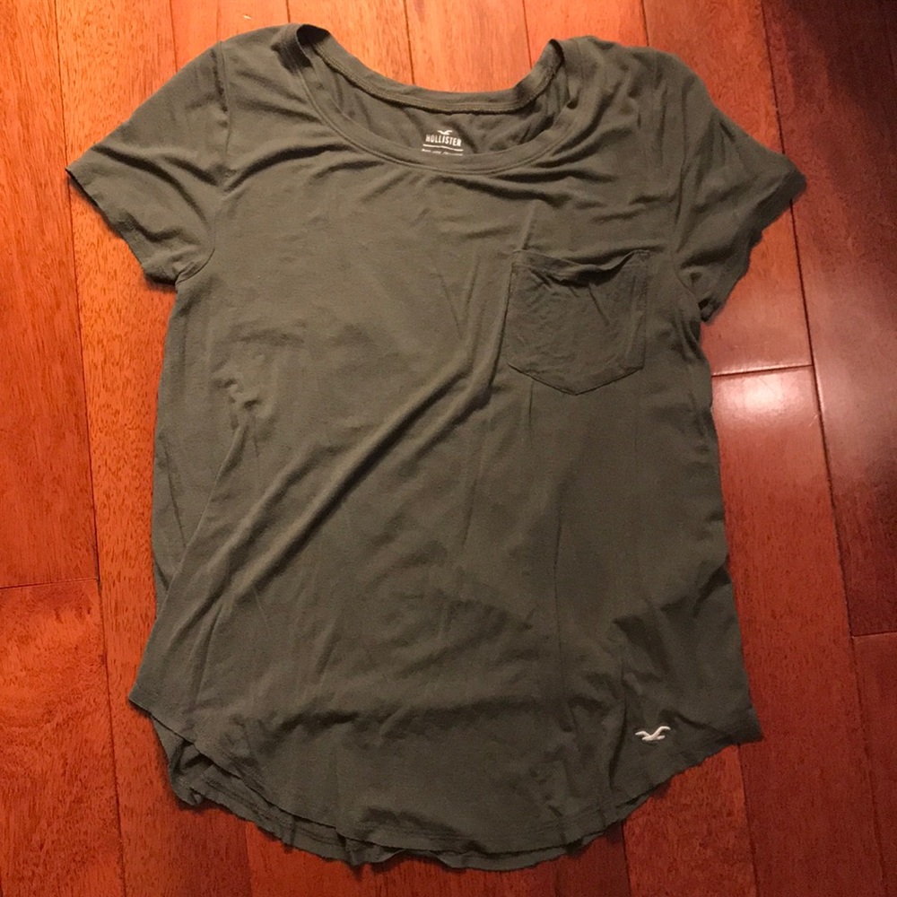 Green short sleeve scoop neck tee from Hollister
